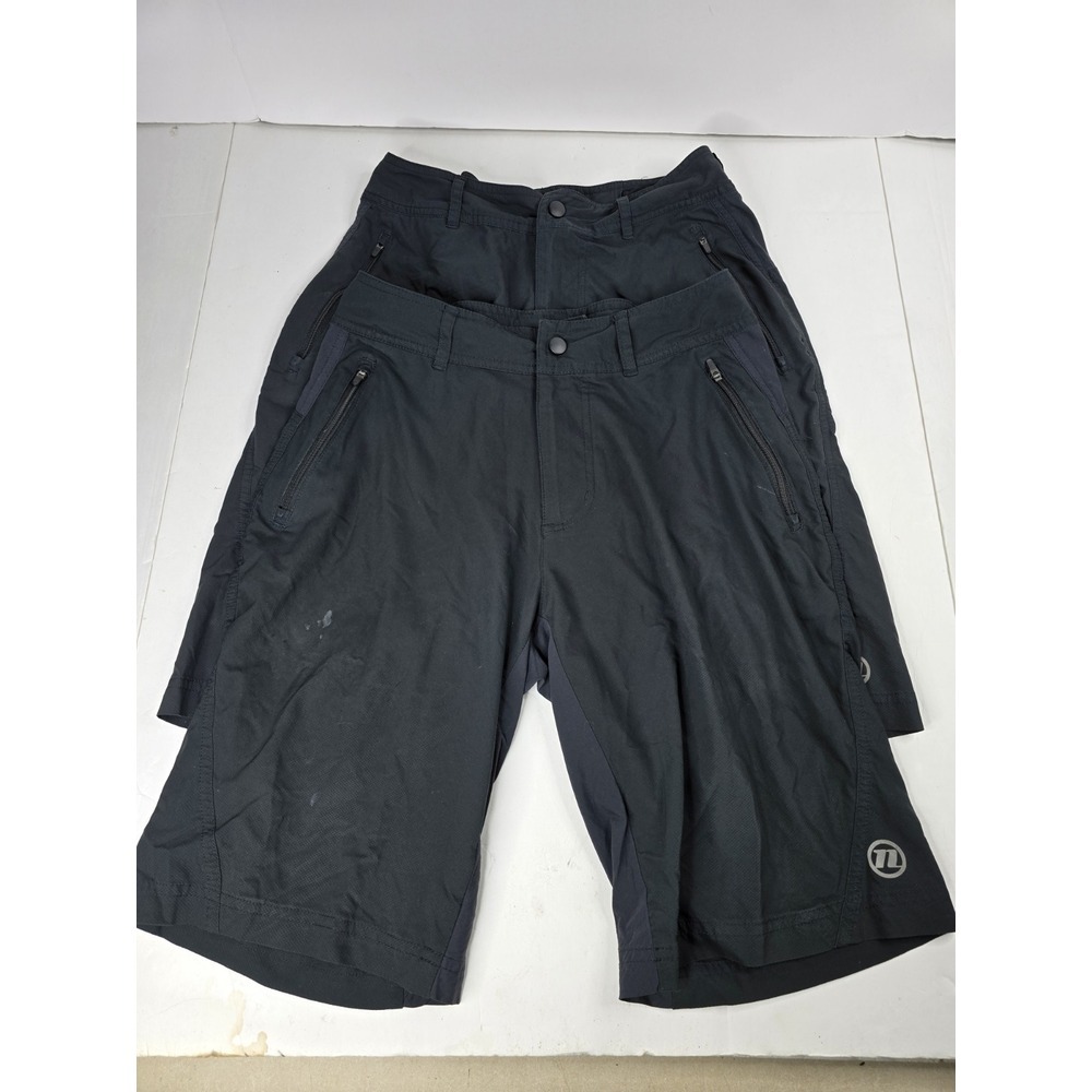 2 Novara Mens‎ Size Small Cycling Shorts Black Gray Bike Athletic Tour Stretch